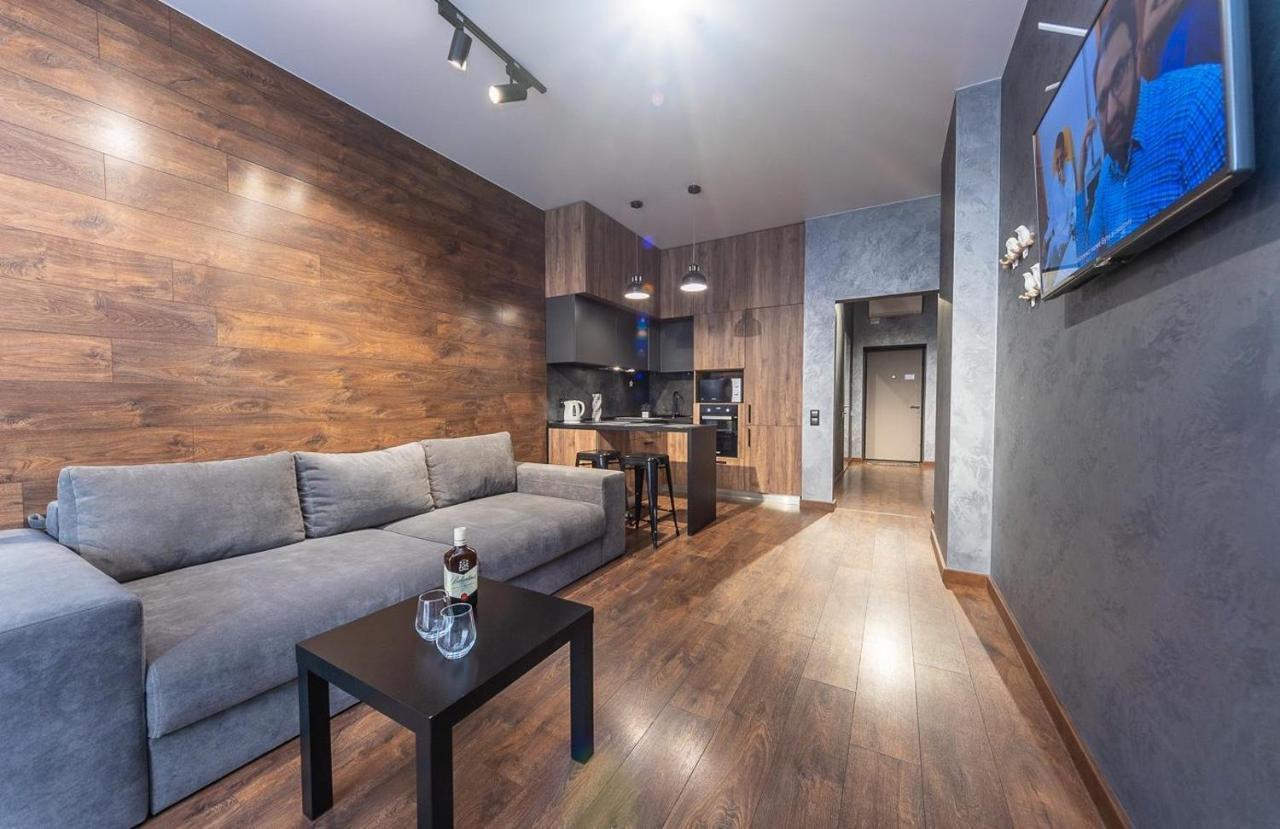 Luxury Apartments Smartplaza Obolon Metro Minskai Kyiv Exterior foto